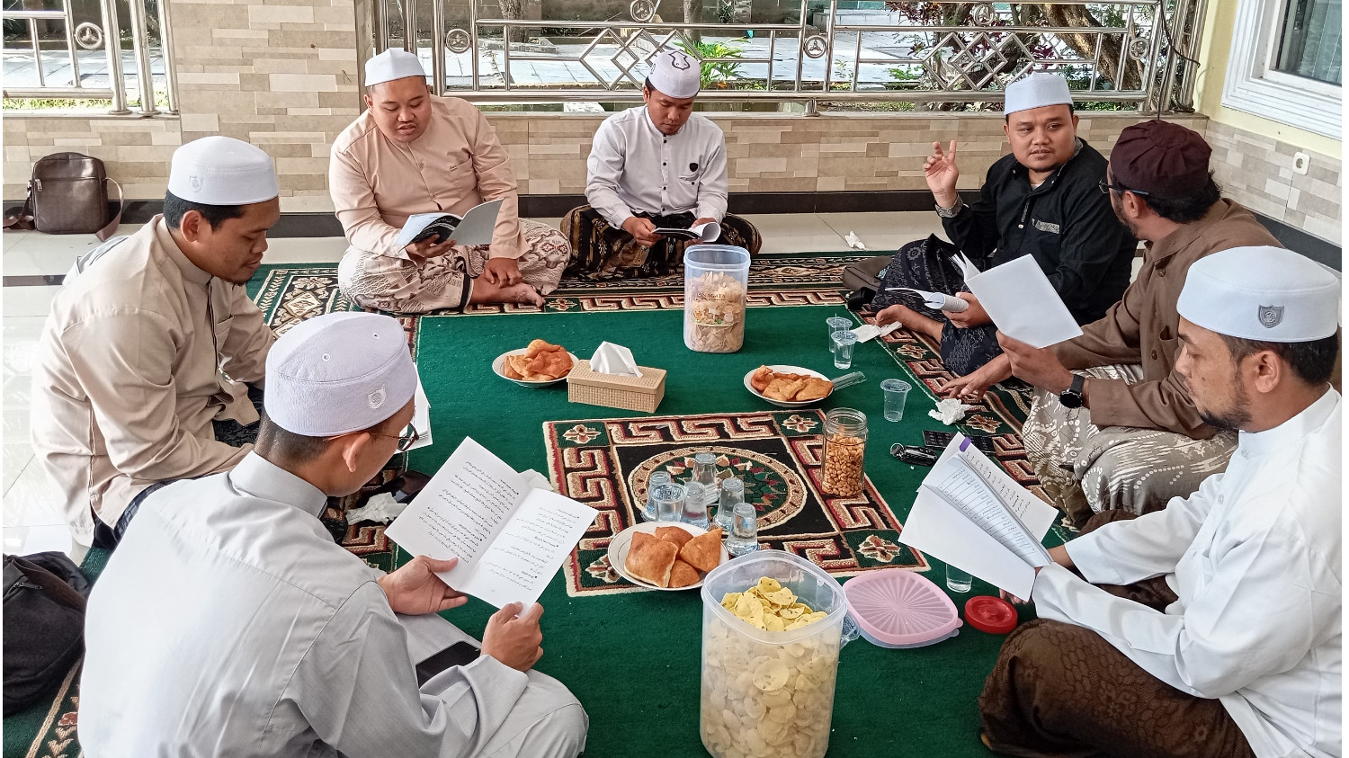 Ijtima Madani Majelis Al-Wafa Bi'ahdillah Kuningan Tekankan Pentingnya Irtibat