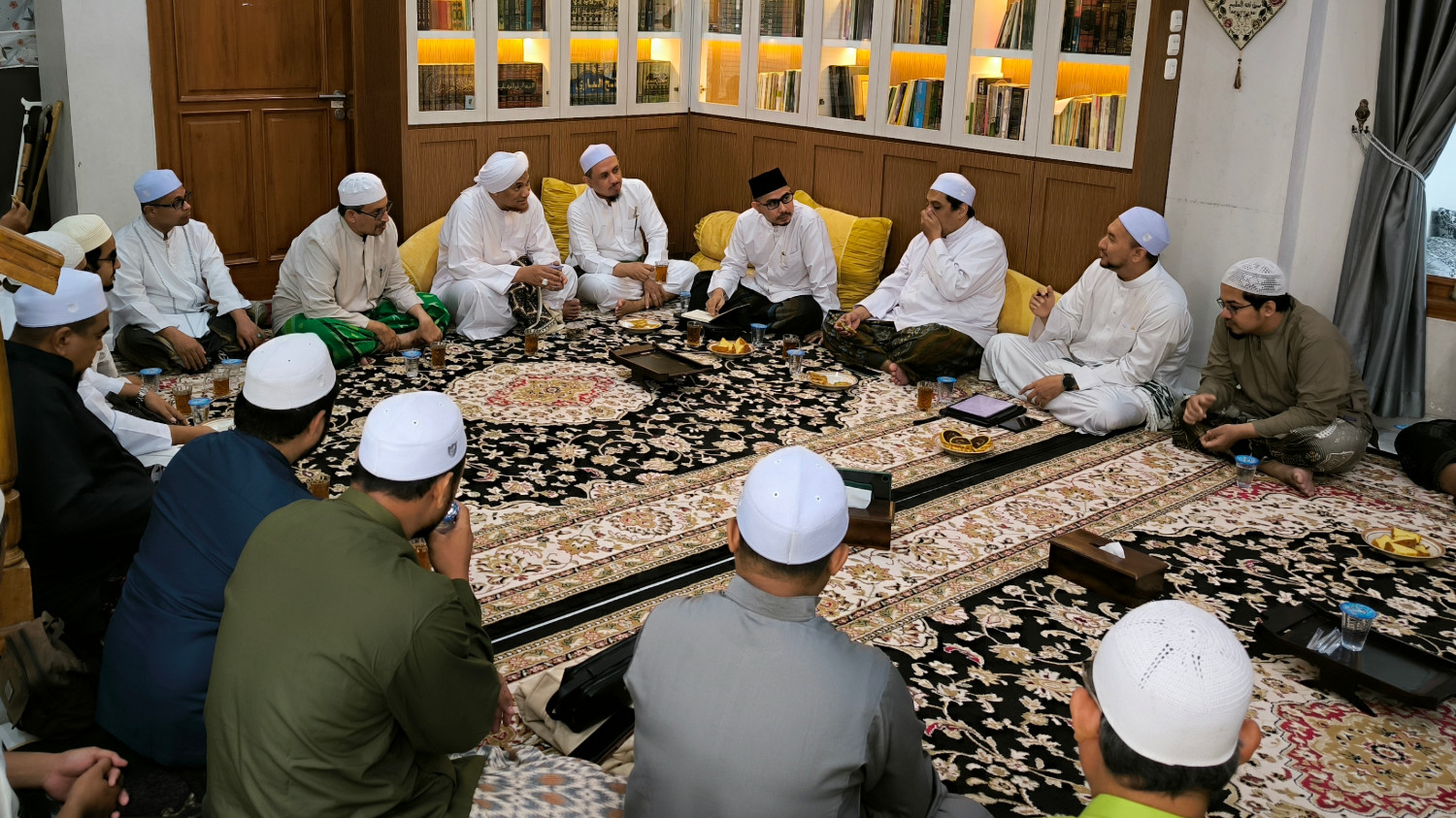 Melaksanakan Amanah Mukernas, Pengurus Pusat Kunjungi Mantiqah Jawa Tengah